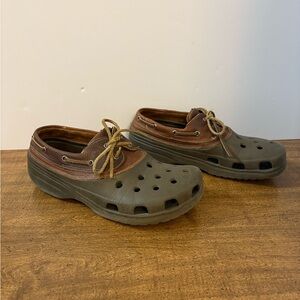 Crocs Classic Boat Shoe men’s 10 brown tie